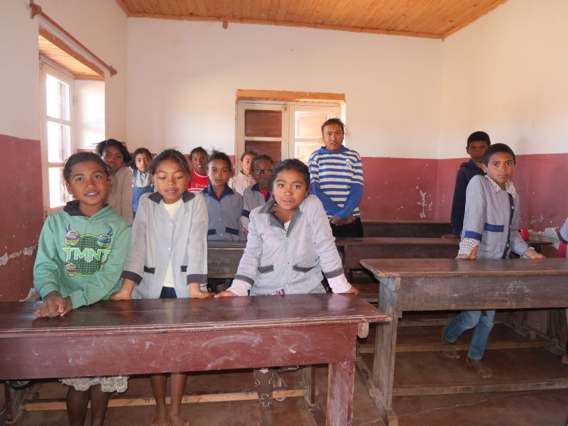 Les élèves de la classe T5 de Loharanosoa : BRAVO ! Made Laurence