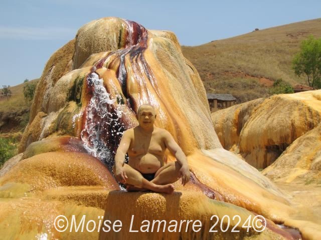 GEYSER ANALAVORY ITASY